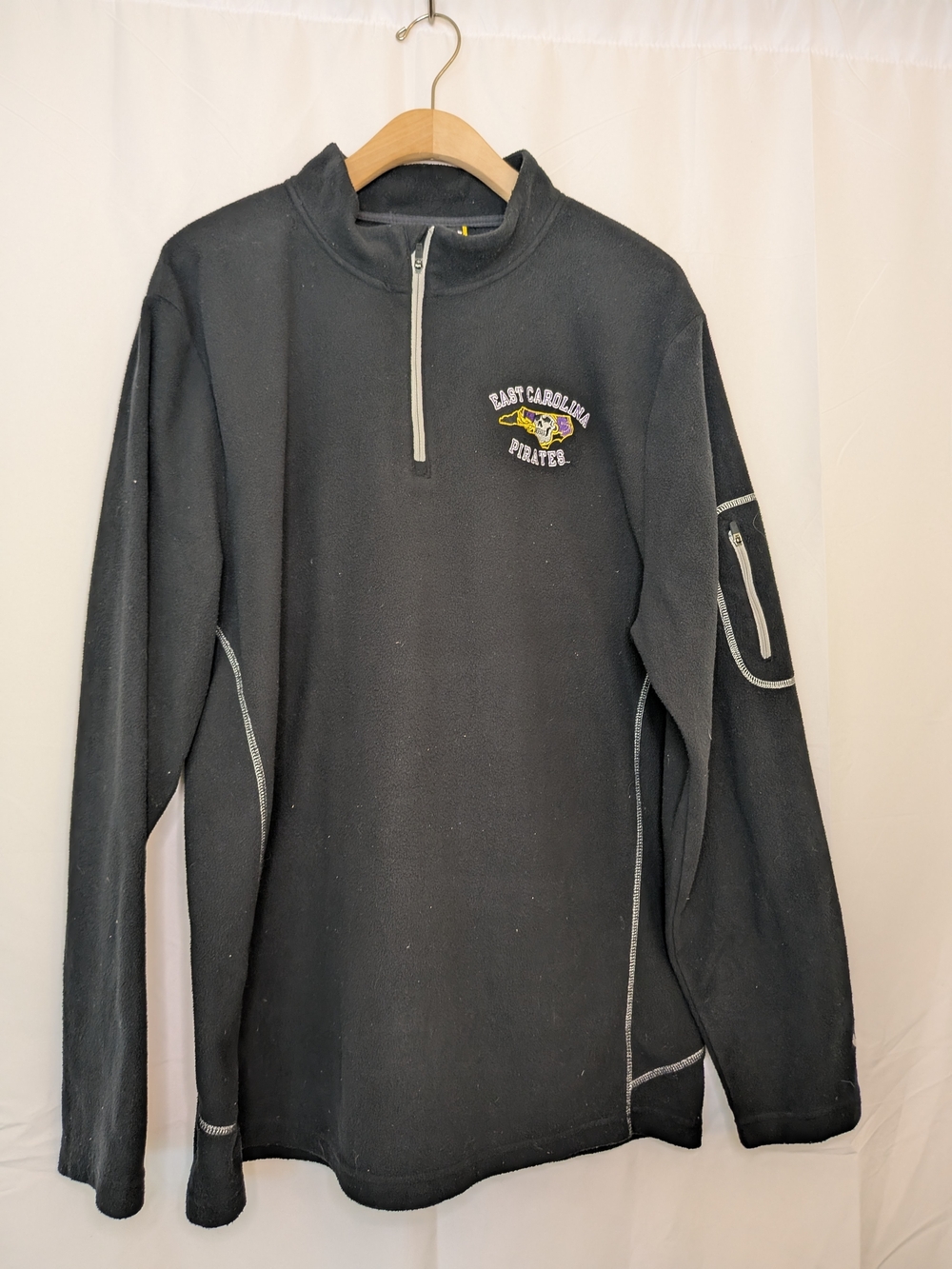 🔴5/$25 East Carolina Pirates Black Quarter-Zip Pullover Sweater